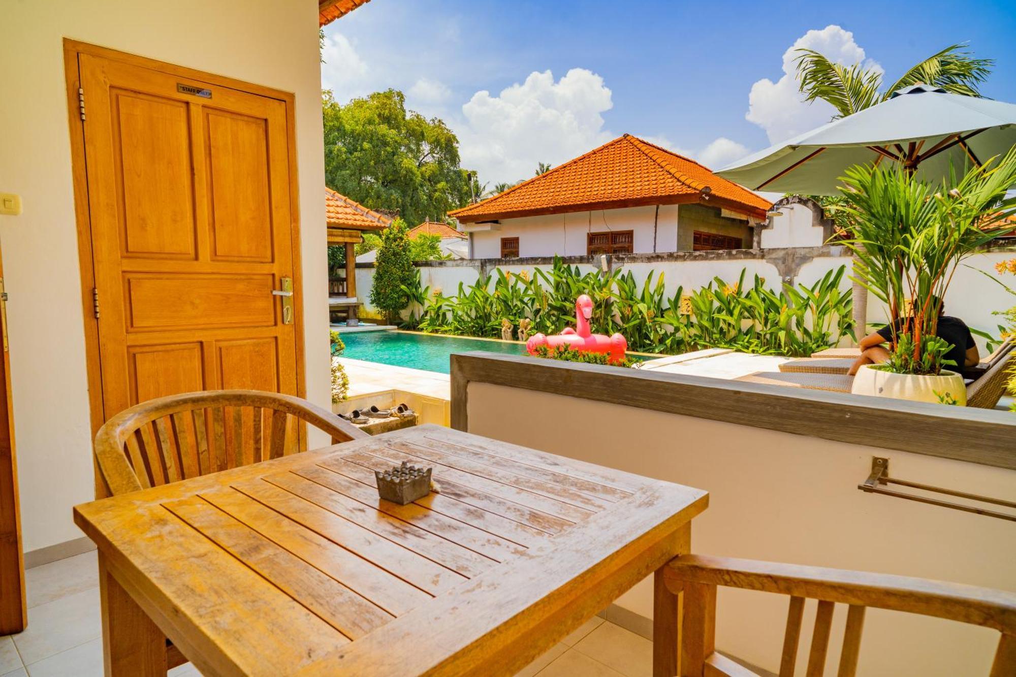 Villa Seruni Lovina Exterior foto